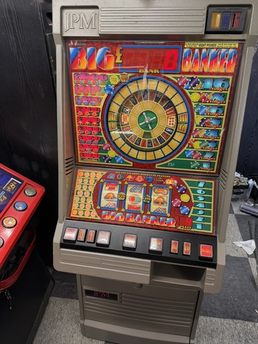 Big banker fruit machine - banker,