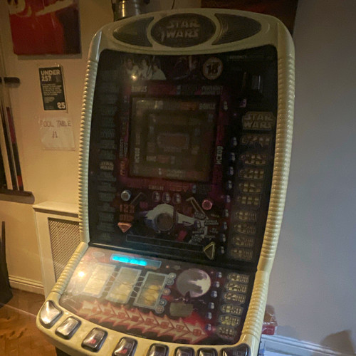 Star wars coin operated - star,