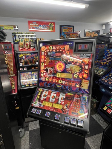 James bond fruit machine slot - ,