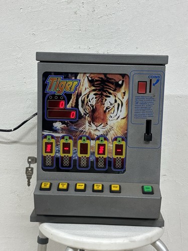 Video poker tiger vintage - vintage, slot